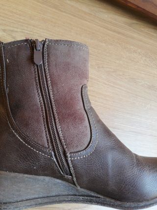 Botines marrones talla 36
