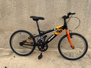 Bicicleta BMX D20 Negra y Naranja