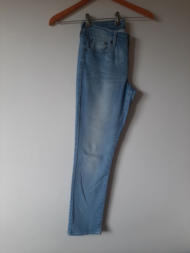 Pantalón Levi's mujer azul claro