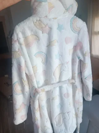 Bata infantil unicornios y estrellas