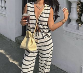 Conjunto de punto rayas blanco y negro