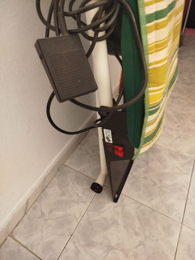 Tabla de planchar plegable