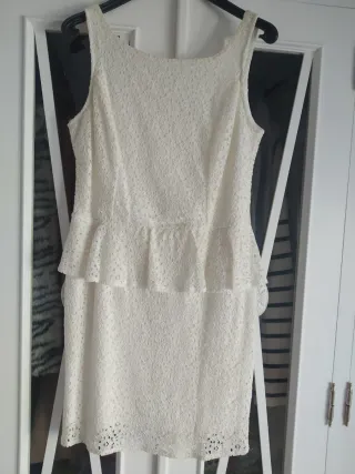 Vestido blanco La Redoute encaje peplum