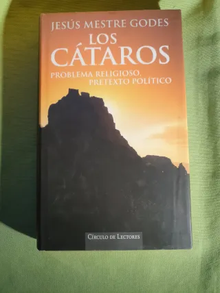 Los Cataros - Problema Religioso, Pretexto Poli...