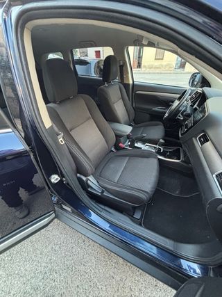 Mitsubishi Outlander 2017