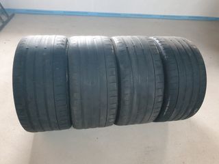 4 Neumáticos Kumho 255/30 ZR19 para circuito