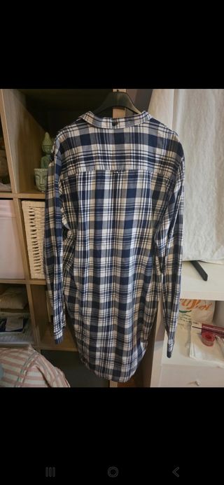 Camisa Zara Man cuadros azul y blanco 