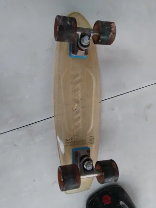 Patinete transparente