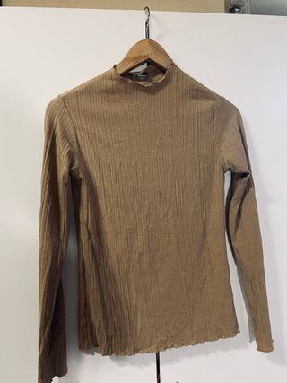 Blusa manga larga marrón acanalada