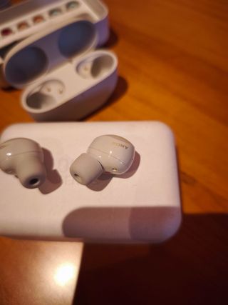 Auriculares Sony WF-1000XM5 Bluetooth Grises