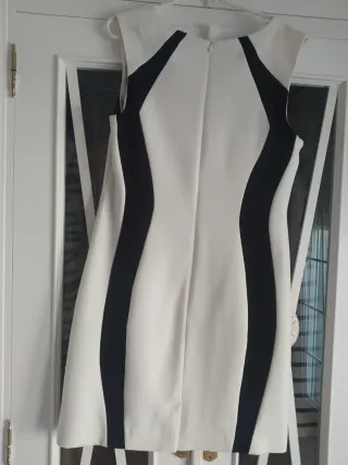 Vestido blanco y negro