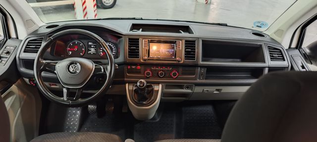 Volkswagen Caravelle T6 2.0 TDI 102 CV 9 PLAZAS