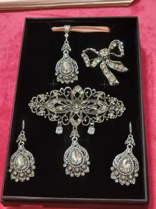 Aderezo traje regional huertana/baturra