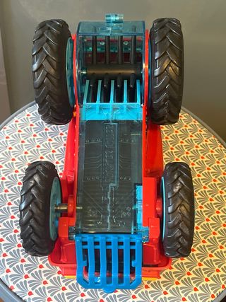 Camión Super Things Monster Roller