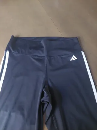 Pantalón capri Adidas 3 rayas