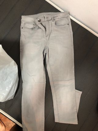 9 Pantalones  de vestir,más info al interno 