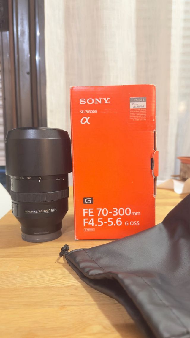 Sony FE 70-300mm f/4.5-5.6 G OSS
