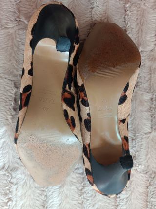 Zapatos de tacón Zara Talla 40