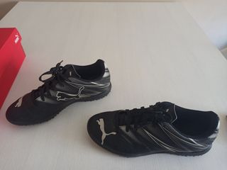 Bota de fútbol Puma