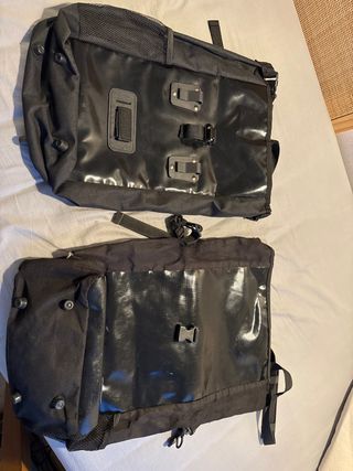 Bolsas para bici con sujeción