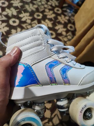 Patines de 4 ruedas blancos
