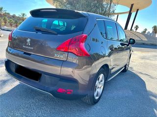Peugeot 3008 2013