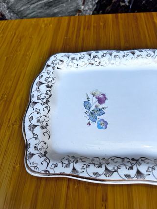 Bandeja Sarraguemines Porcelana Flores Dorada