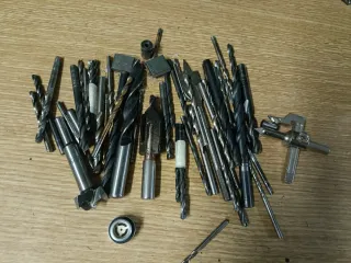 Brocas y Herramientas Varias