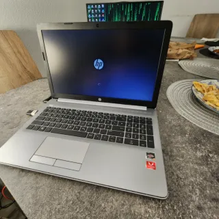 Portátil HP 255 G7