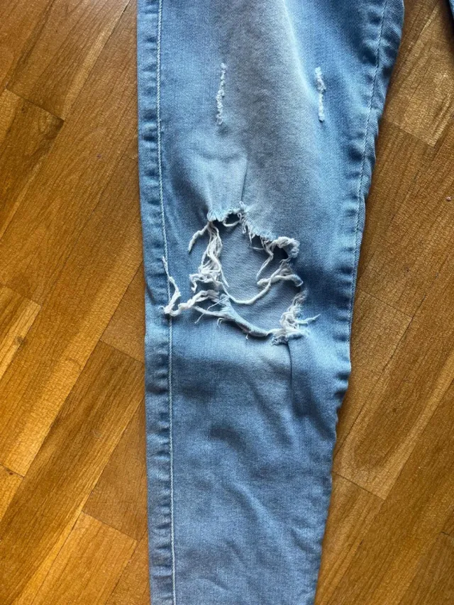 Pantalón vaquero Sik Silk desgastado azul
