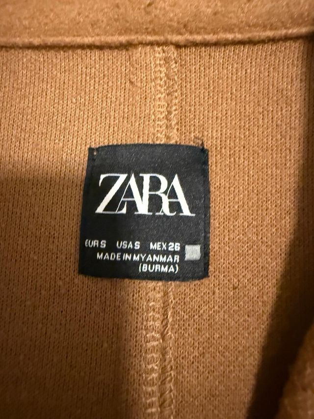 Abrigo Zara Marrón