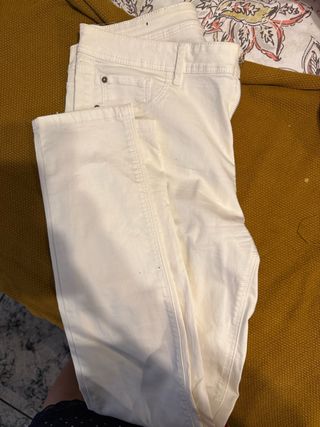 Pantalones blancos mujer