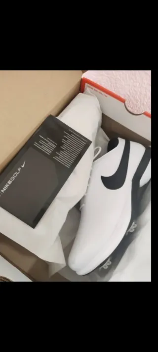 Zapatillas de golf Nike 40,5 Víctory Tour 2 nuevas
