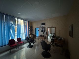 peluquería en muy buena zona Palafrugell