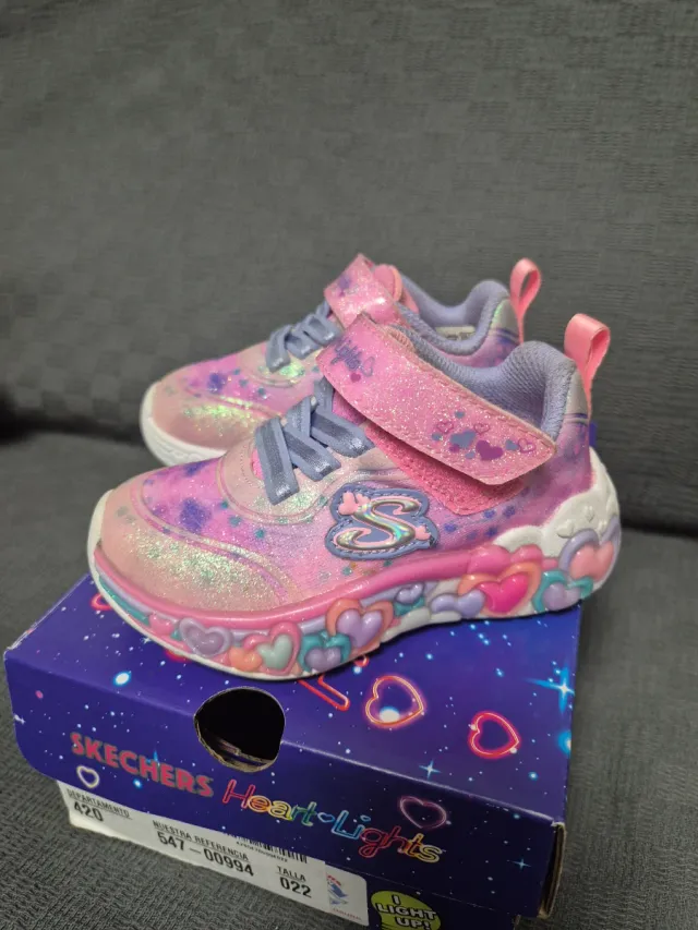 Zapatillas Skechers Heart Lights Niña talla 22