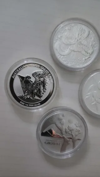 Pack 4 Monedas Plata Dragón, Águila, Koala, Jirafa