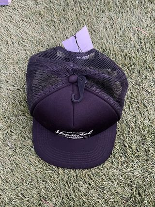Gorra Herschel Negra Trucker Mesh