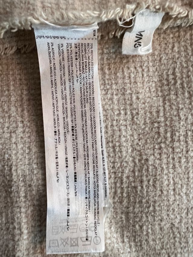 Manta de algodón beige con flecos de Mango