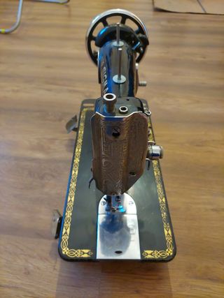 Máquina de coser Sigma antigua