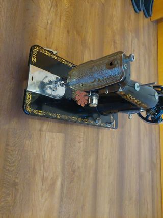 Máquina de coser Sigma antigua