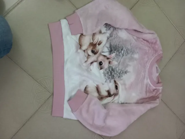 Sudadera infantil con conejitos talla 122 128 cm