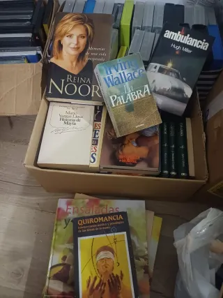 Lote Libros, DVDs y VHS