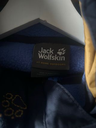 Chaleco Jack Wolfskin Azul y Negro