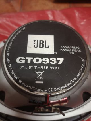 Altavoces JBL GTO937 6x9 300W