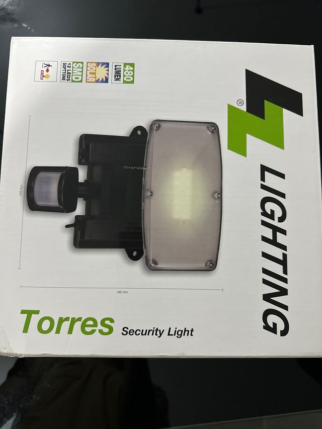 Luz Seguridad Solar Torres 480 Lúmenes