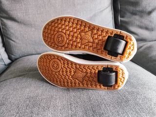 Zapatos Heelys Talla 33 Cuero Negro y Gris