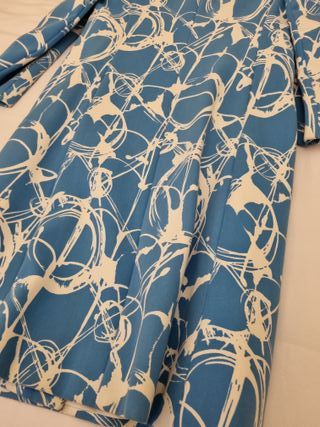 Abrigo de fiesta o ceremonia estampado azul