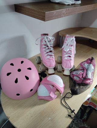 Patines rosas niña Talla 30 + protecciones