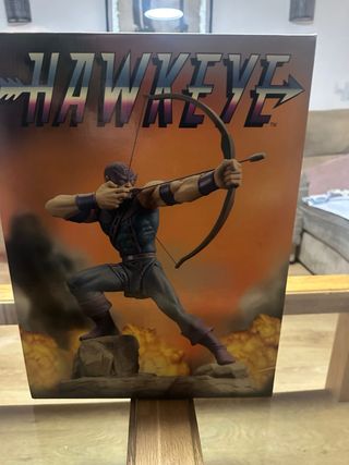 Figura Hawkeye Marvel Colección