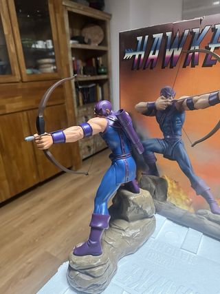 Figura Hawkeye Marvel Colección
